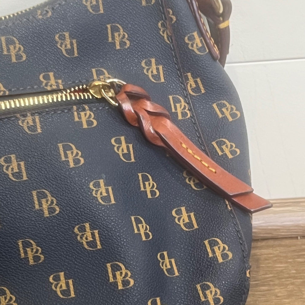 Dooney & Bourke Great Signature Kiley Small Hobo Crossbody, Navy, Leather, Zip - Picture 7 of 16